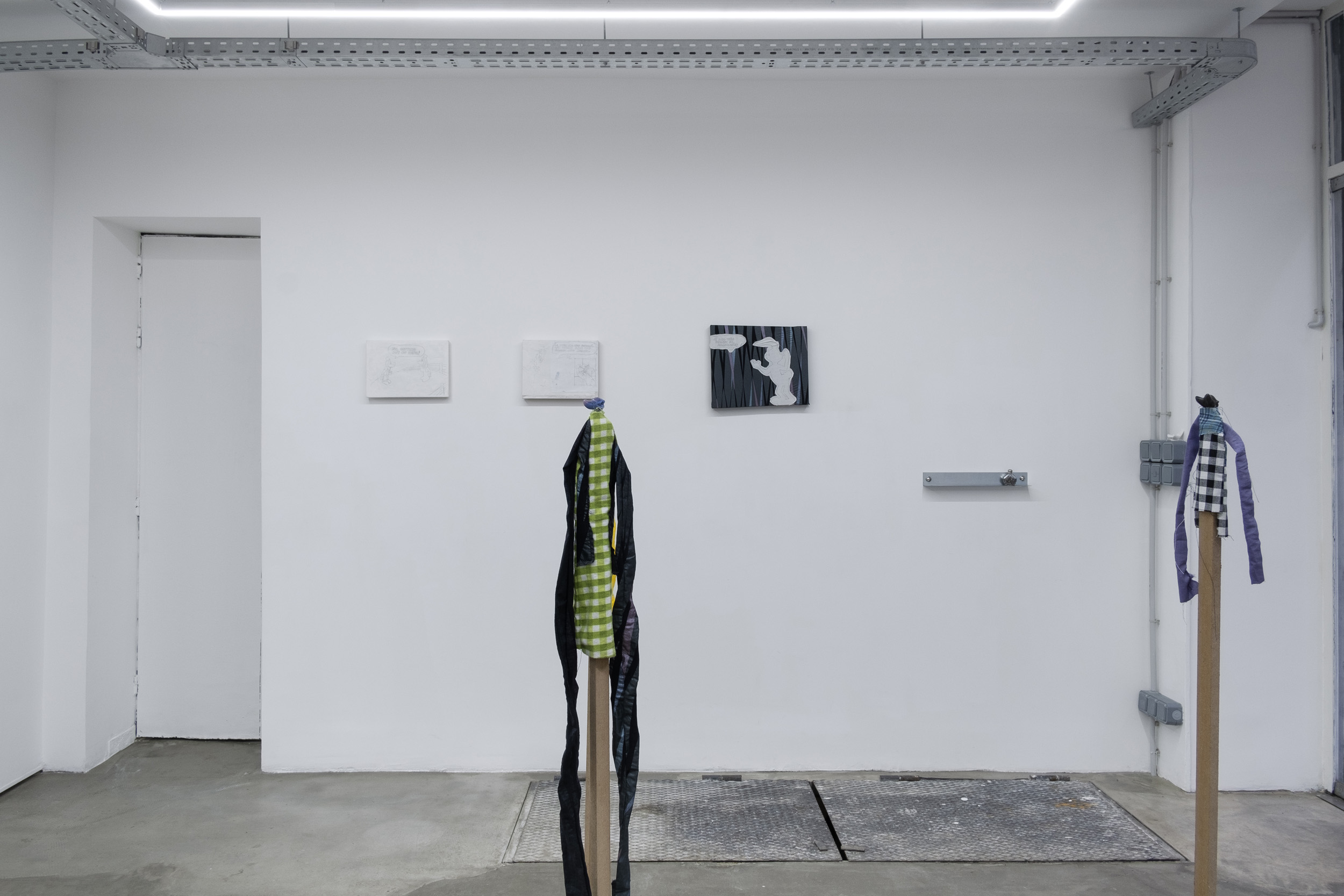 group show at exo exo