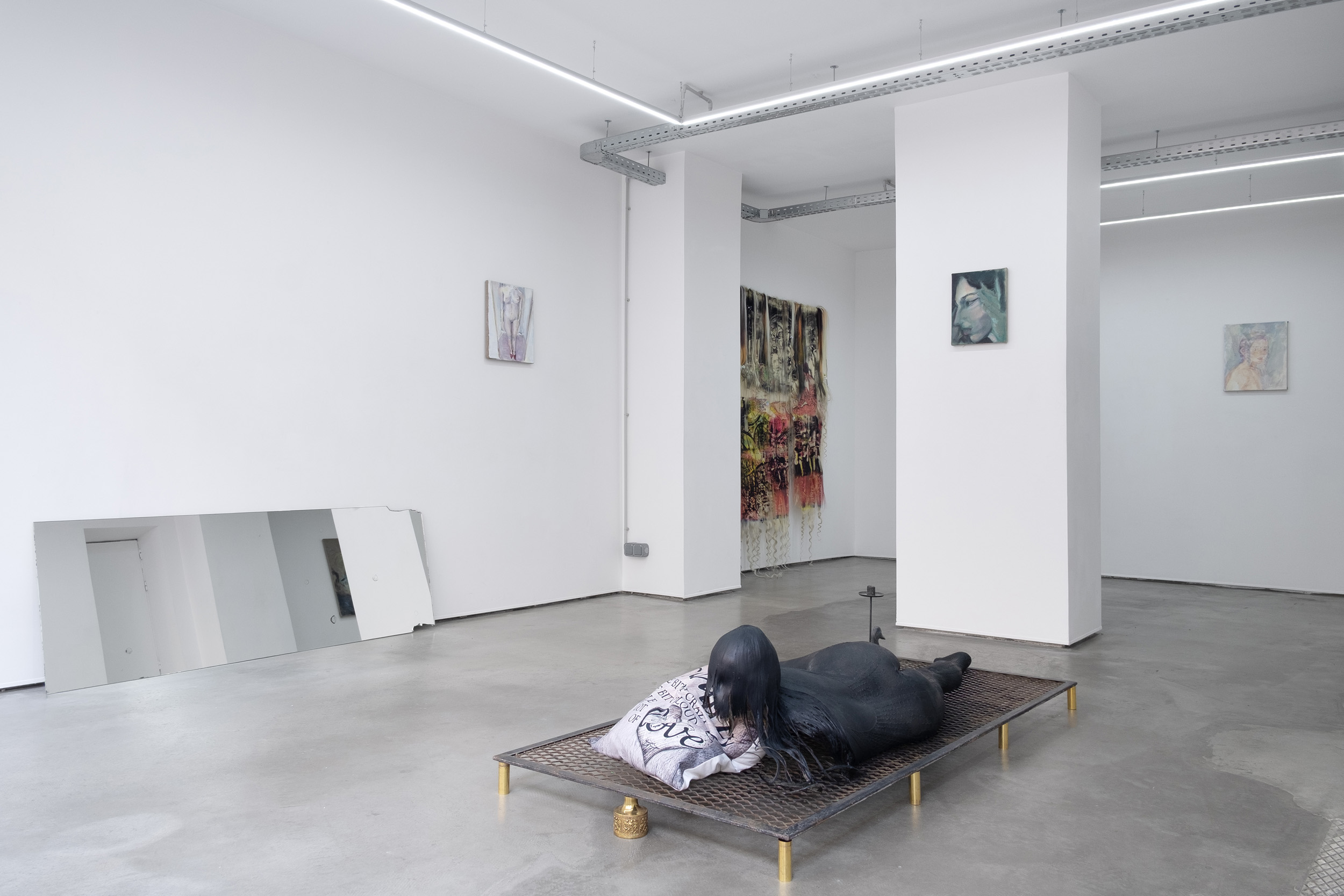 My baby just cares for me, 2026, exo exo, Paris